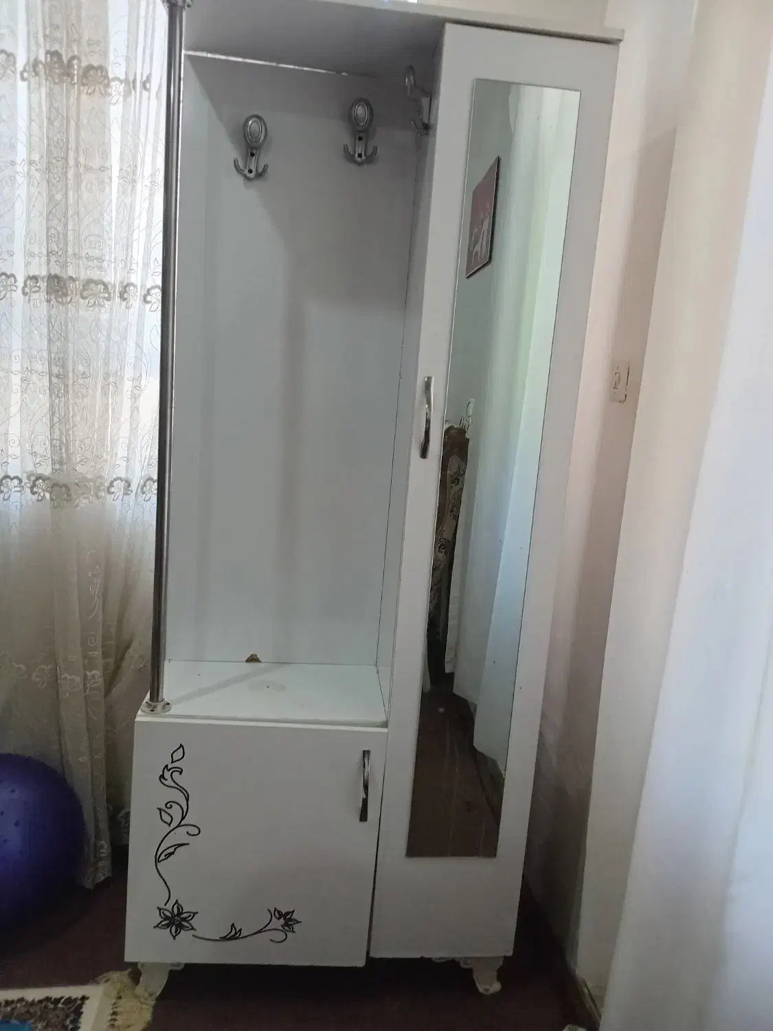 جاکفشی جادار|مبلمان خانگی و میز عسلی|میاندوآب, |دیوار