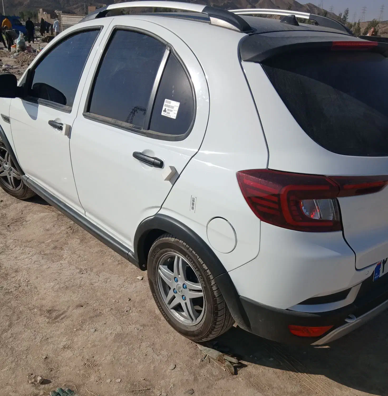 اطلس 1404|خودرو سواری و وانت|قم, شهرک امام حسین|دیوار