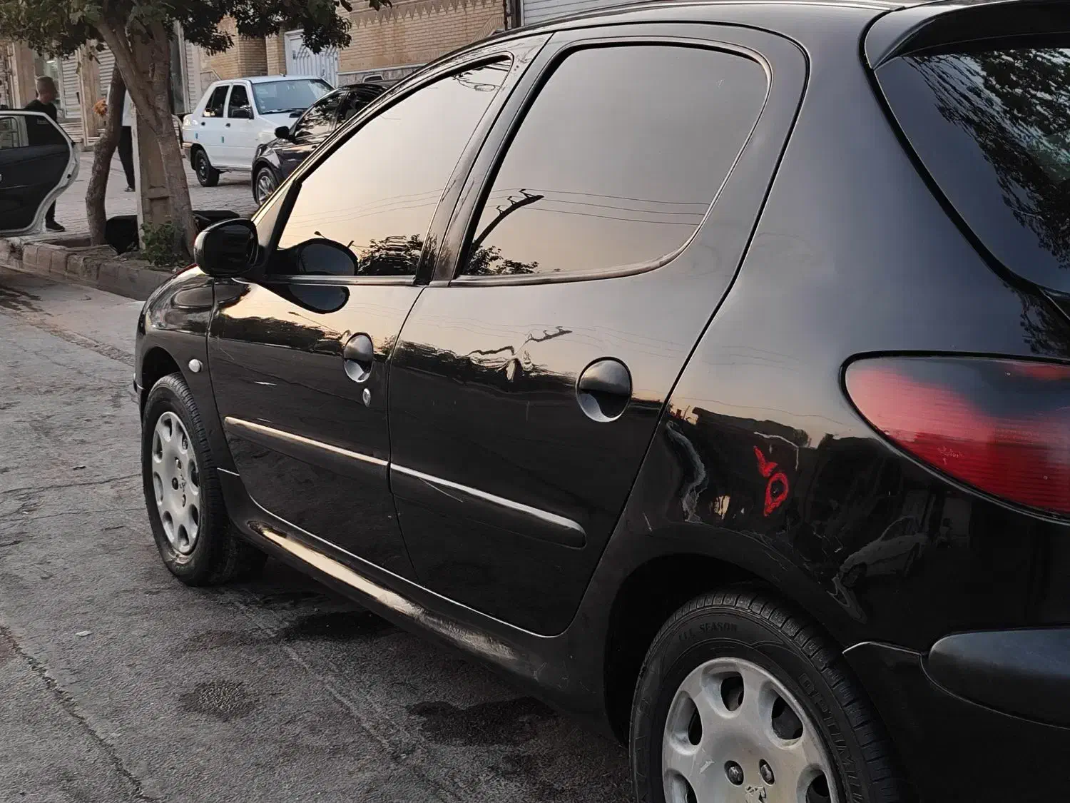 ۲۰۶مدل۸۴|خودرو سواری و وانت|شیراز, سلطان آباد|دیوار