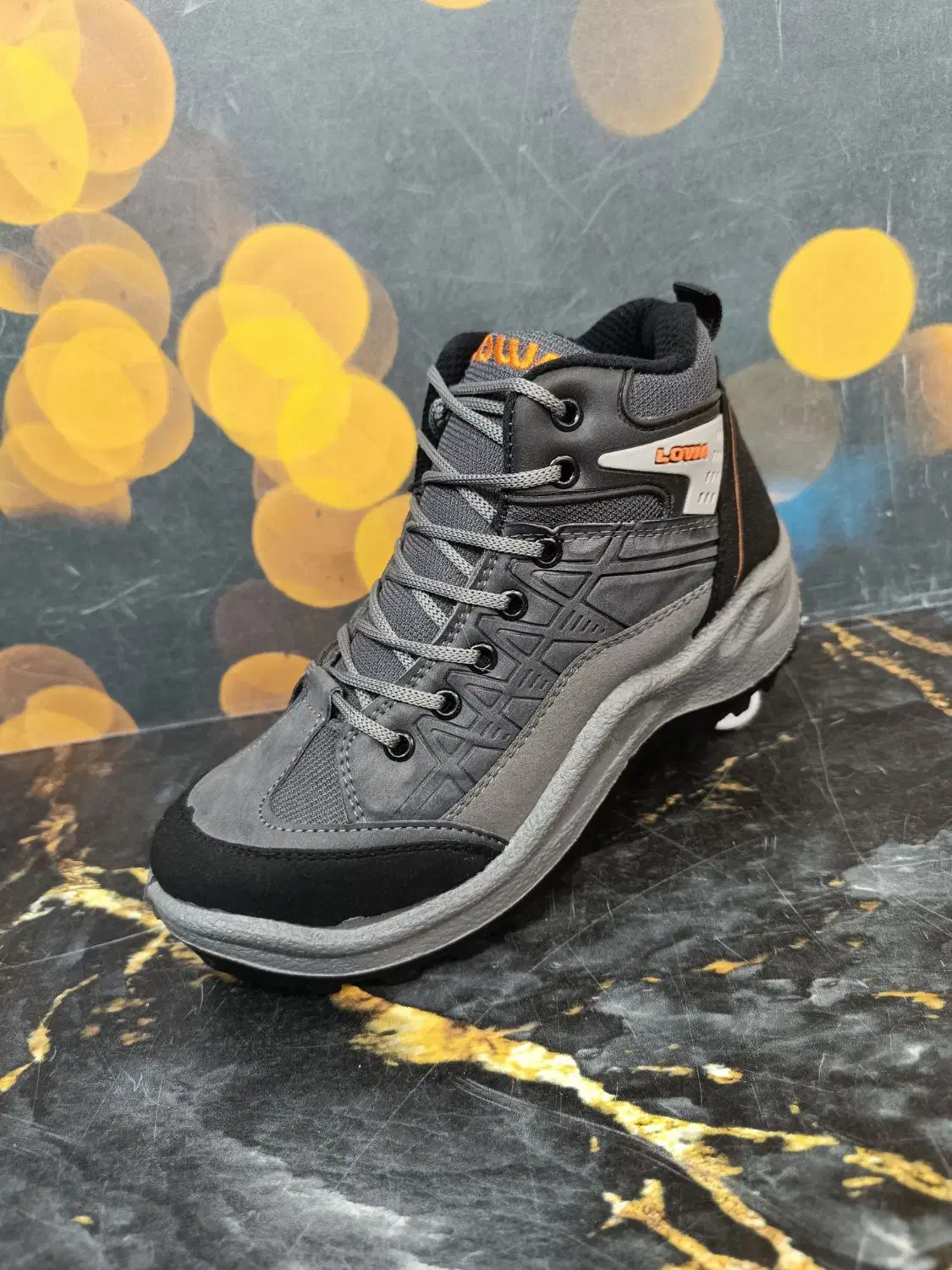 کتونی نیم بوت کوهستانی لوا پانو|کیف، کفش، کمربند|قم, زنبیل آباد|دیوار