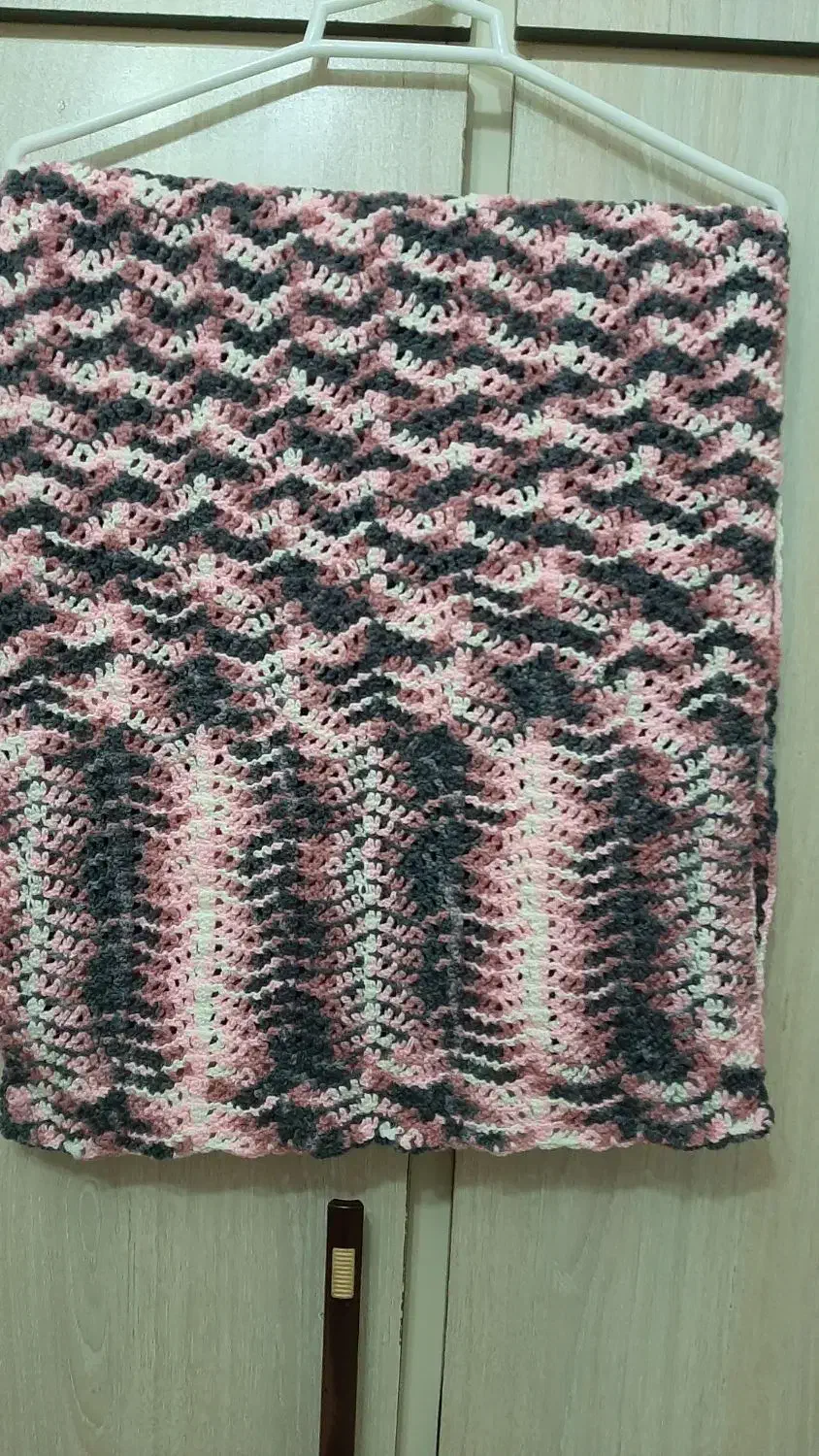 بافتنی|لباس|رشت, علی آباد|دیوار