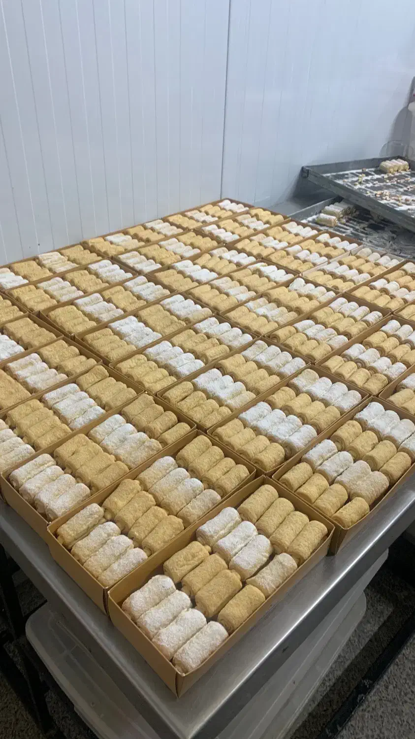 استخدام نیروی خدمات ماهیانه ۱۸ میلیون و بیمه|استخدام سرایداری و نظافت|شیراز, شهرک گلها|دیوار