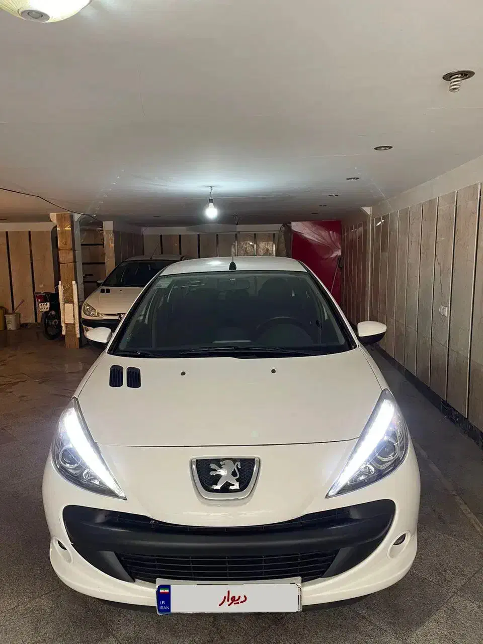 ۲۰۷ مدل ۹۵ سفید دنده عروسک|خودرو سواری و وانت|تهران, والفجر (افسریه)|دیوار