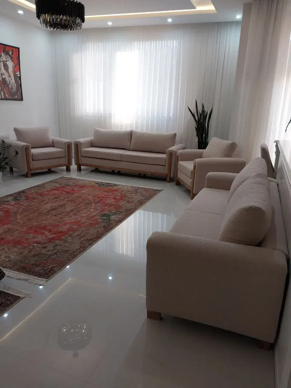 مبل راحتی|مبلمان خانگی و میز عسلی|مشهد, چهارچشمه|دیوار