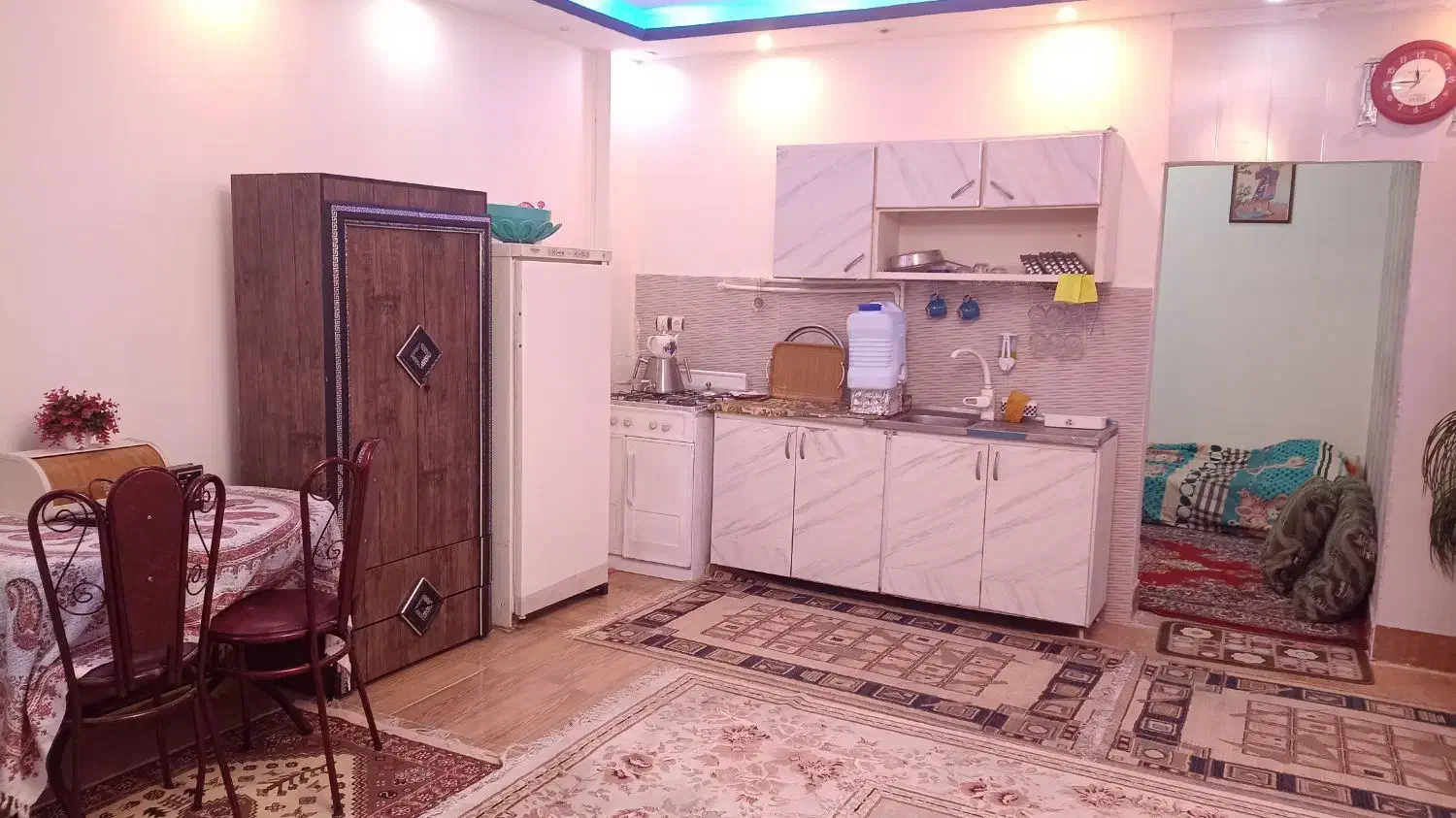 اجاره باغ ویلای نوساز و تمیزدر محیطی آرام و دلنشین|اجارهٔ کوتاه‌مدت ویلا و باغ|اصفهان, زیار|دیوار