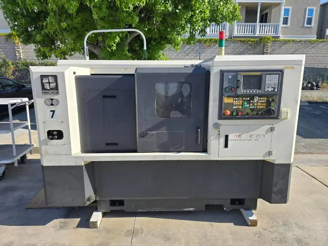 تراش cnc هواچیون ۲۰۰۷|ماشینآلات صنعتی|برخوار, |دیوار