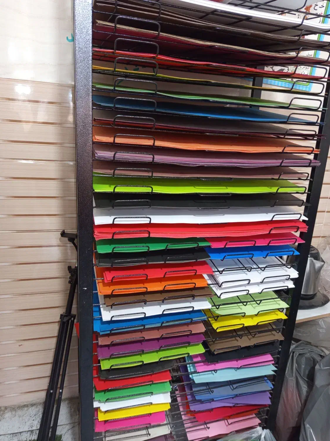 استند مقوا|لوازم التحریر|هشتگرد, شهرک وحدت|دیوار