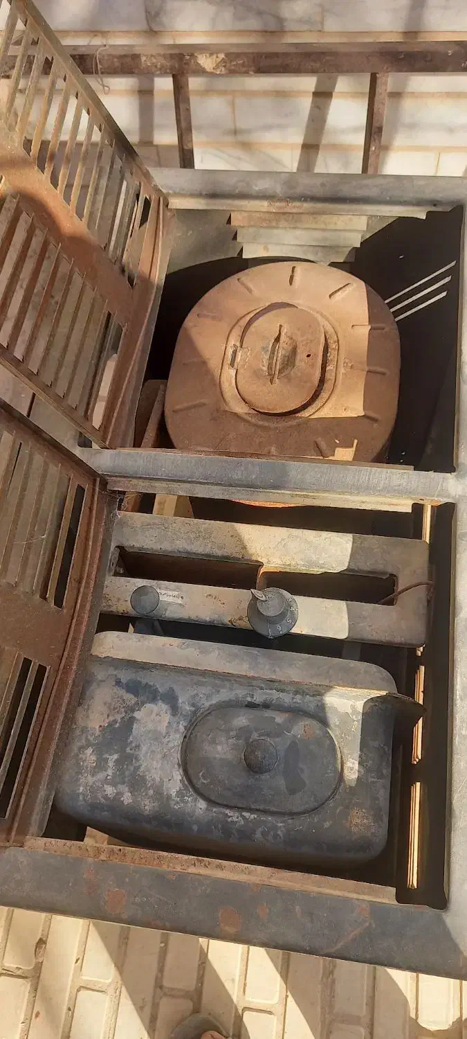 فروش بخاری نفتی قدیمی|بخاری، هیتر، شومینه|اردکان, |دیوار