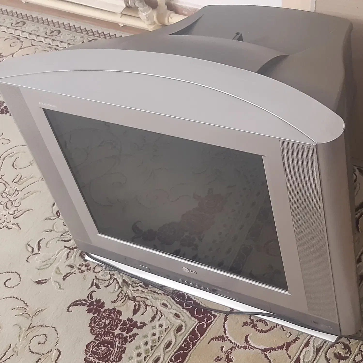 تلویزیون ال جی|تلویزیون و پروژکتور|کرج, اتحاد|دیوار