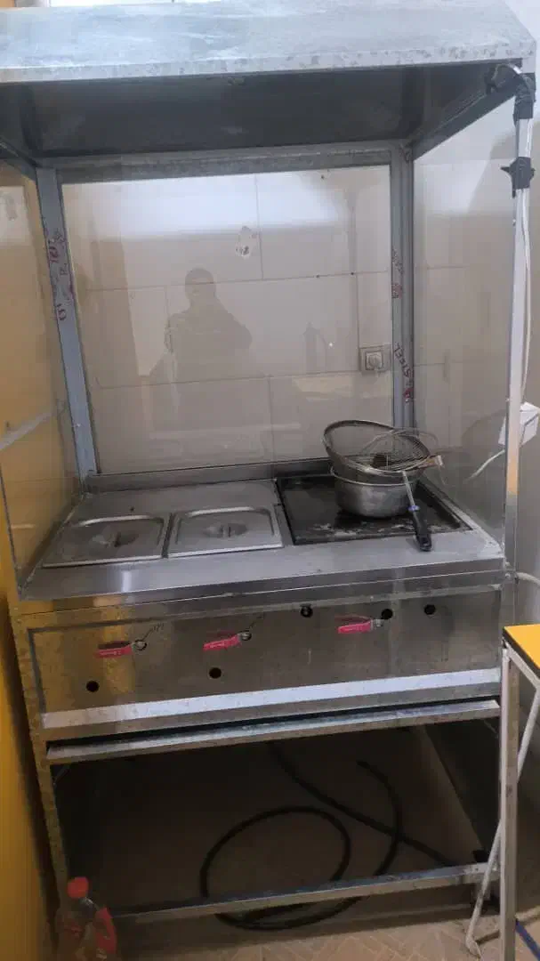 فر ساندویچ و پیتزا در حد نو|کافی‌شاپ و رستوران|مشهد, الهیه|دیوار