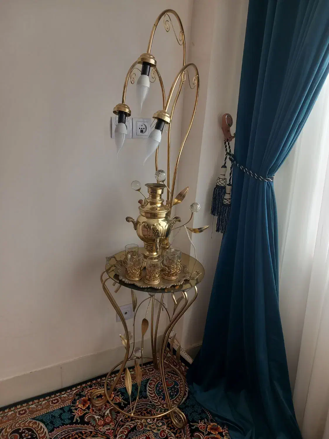 آباژور|چراغ خواب و آباژور|تربت‌حیدریه, پائین ولایت|دیوار