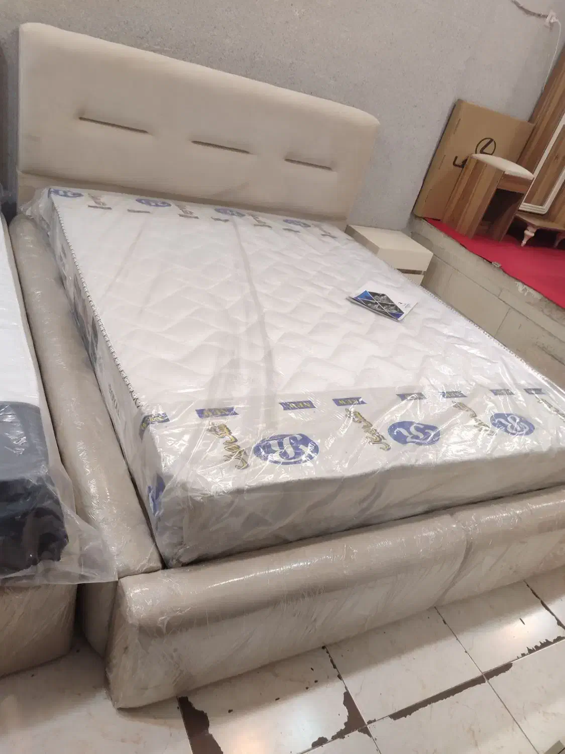 تخت خواب|تخت و سرویس خواب|پیشوا, |دیوار