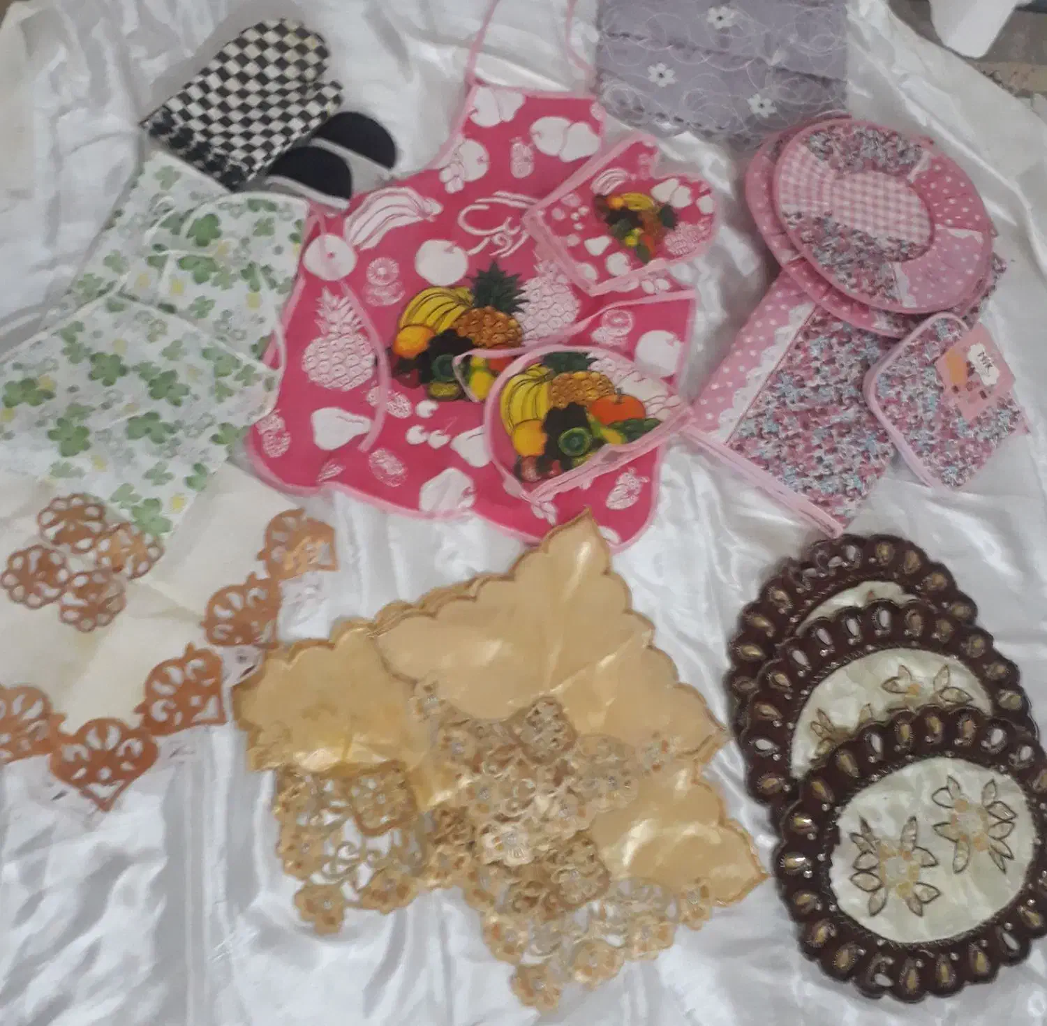 نم گیر وپیشبند|سفره، حوله، دستمال آشپزخانه|اردبیل, |دیوار