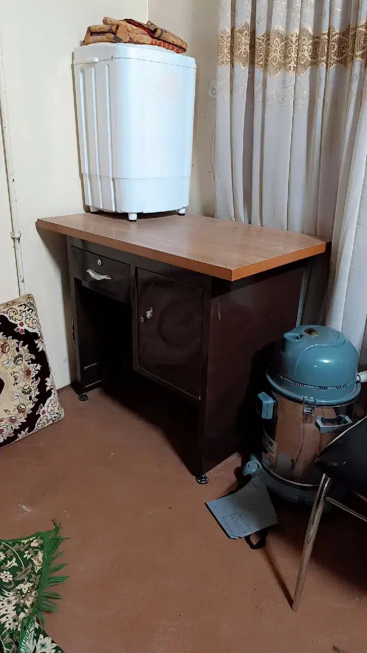 میزتحریر|میز تحریر و کامپیوتر|چناران, |دیوار