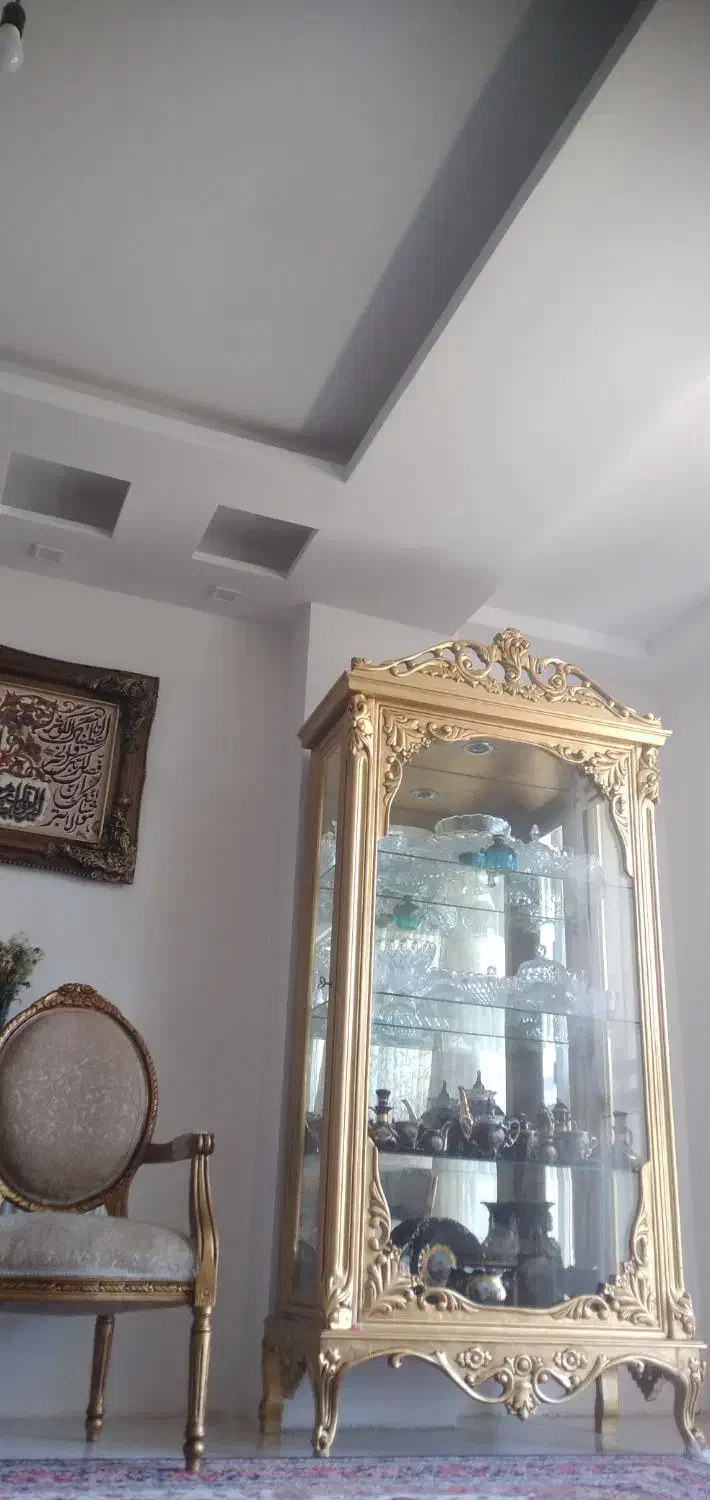 بوفه و مبل نه نفره|مبلمان خانگی و میز عسلی|همدان, |دیوار
