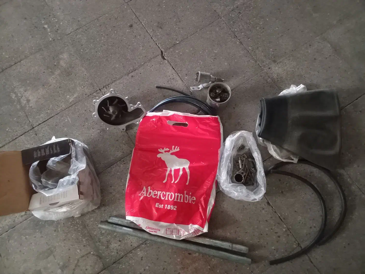 زنجیر چرخ خاور 8/25|قطعات یدکی و لوازم جانبی|تهران, تهرانسر مرکزی|دیوار