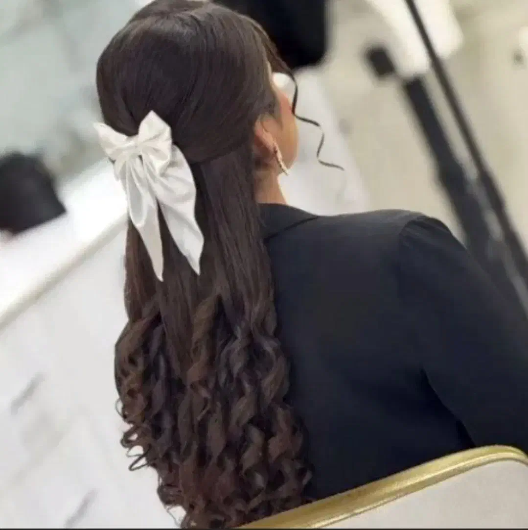 شنیون با قیمت عالی|خدمات آرایشگری و زیبایی|اقبالیه, |دیوار