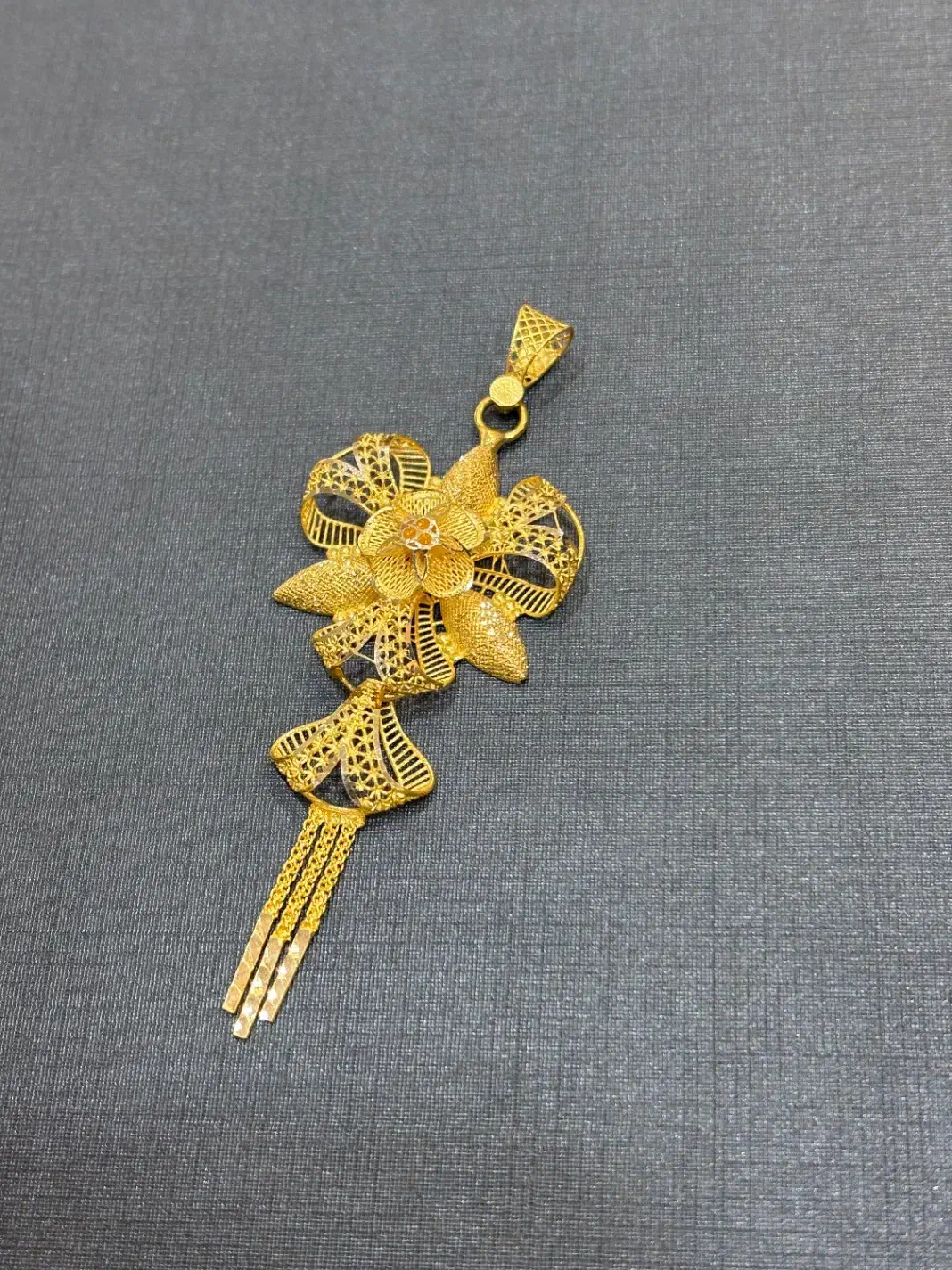 مدال گل طلا دارای فاکتور|جواهرات|سقز, |دیوار