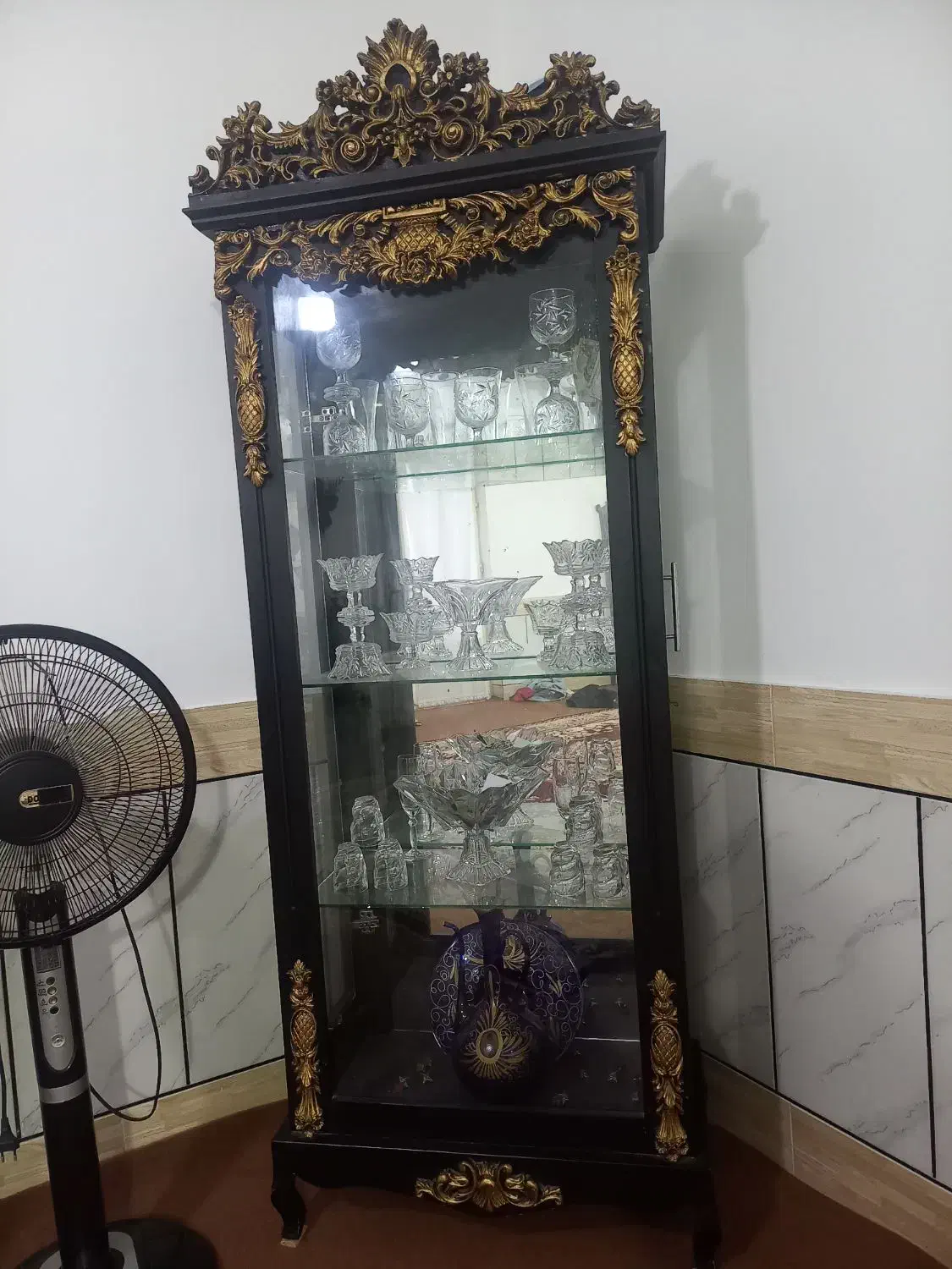 بوفه در حد نو|بوفه، ویترین، کنسول|کلاله, |دیوار