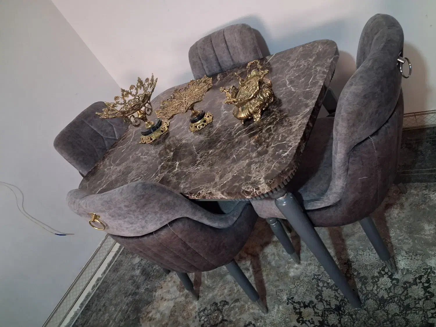 سرویس ناهار خوری|میز و صندلی غذاخوری|مشکین‌دشت, |دیوار