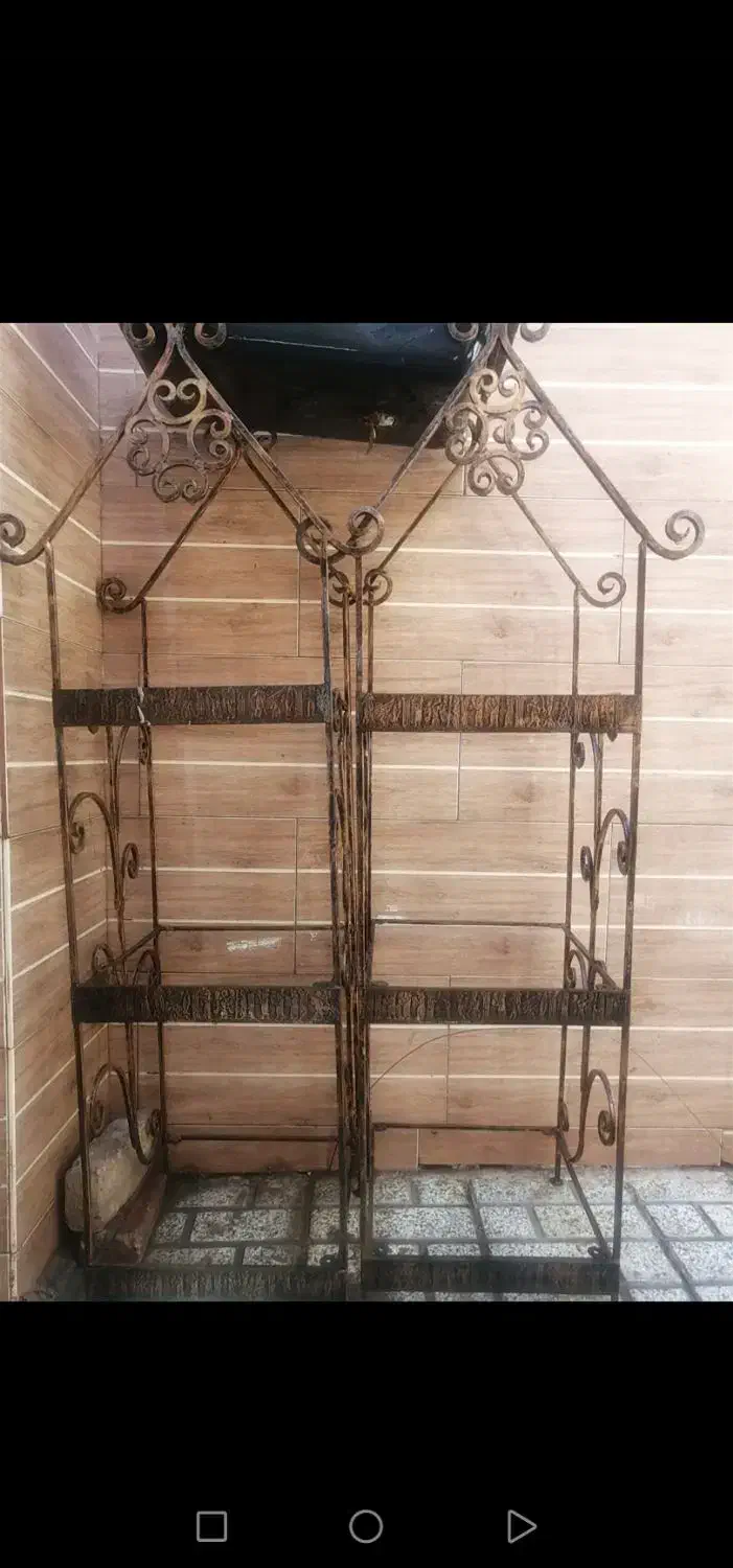 گل و پایه ی گل|گل مصنوعی|نیشابور, گنبد سبز|دیوار