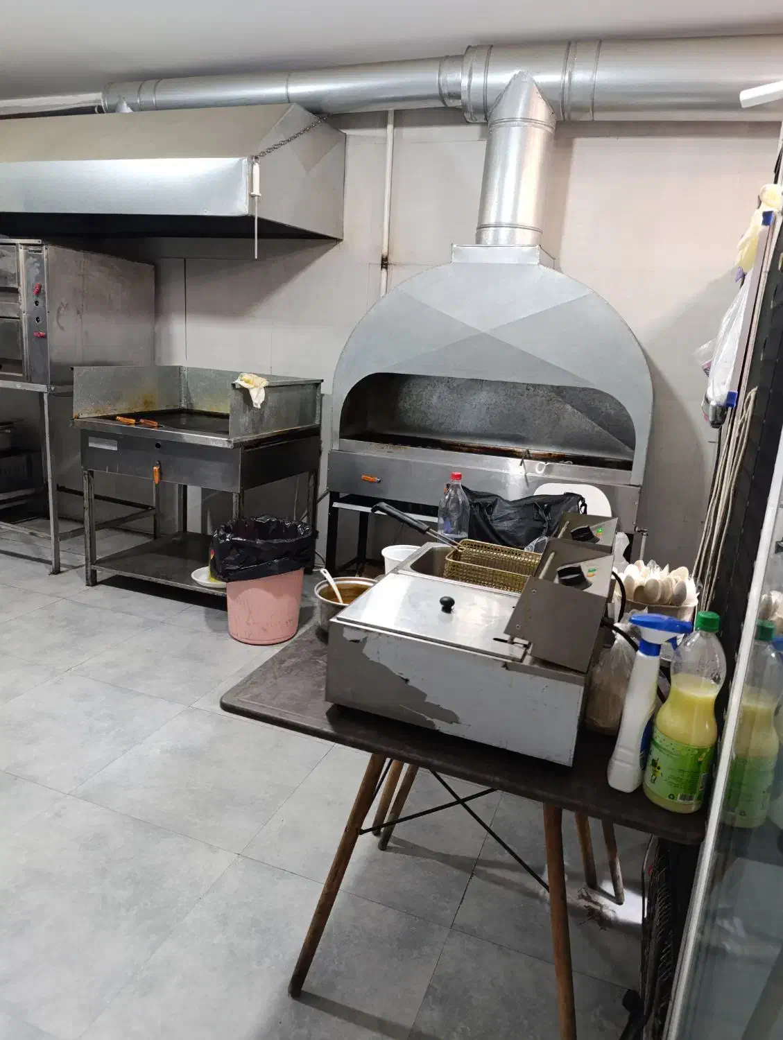 فروش تجهیزات غذا پزی و فست فود یکجا|کافیشاپ و رستوران|قزوین, |دیوار