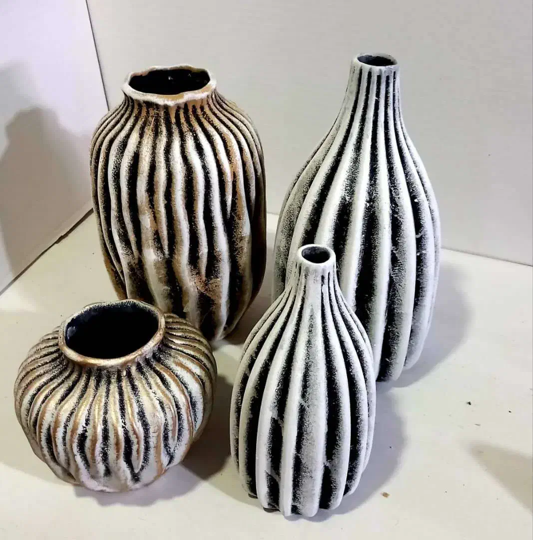 به چندنفر نیروی کار. نیازمندیم|استخدام خدمات فروشگاه و رستوران|لالجین, |دیوار