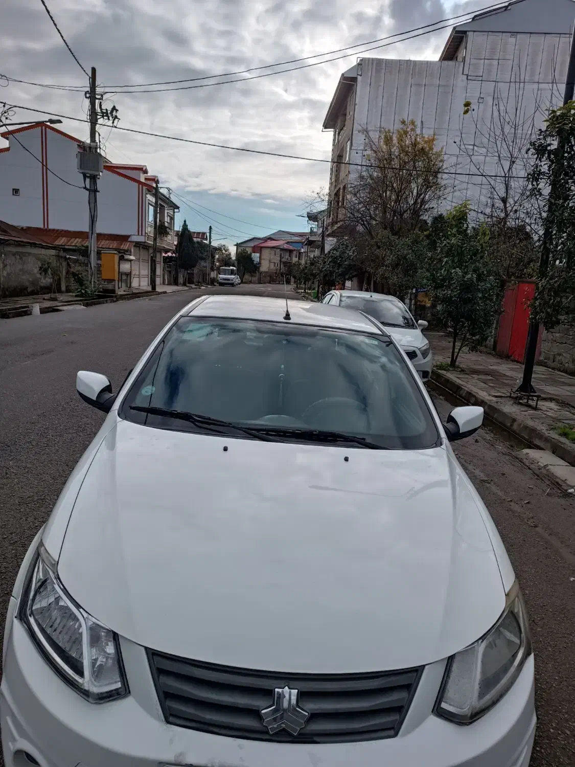 ساینا دنده ای مدل 99|خودرو سواری و وانت|پرهسر, |دیوار