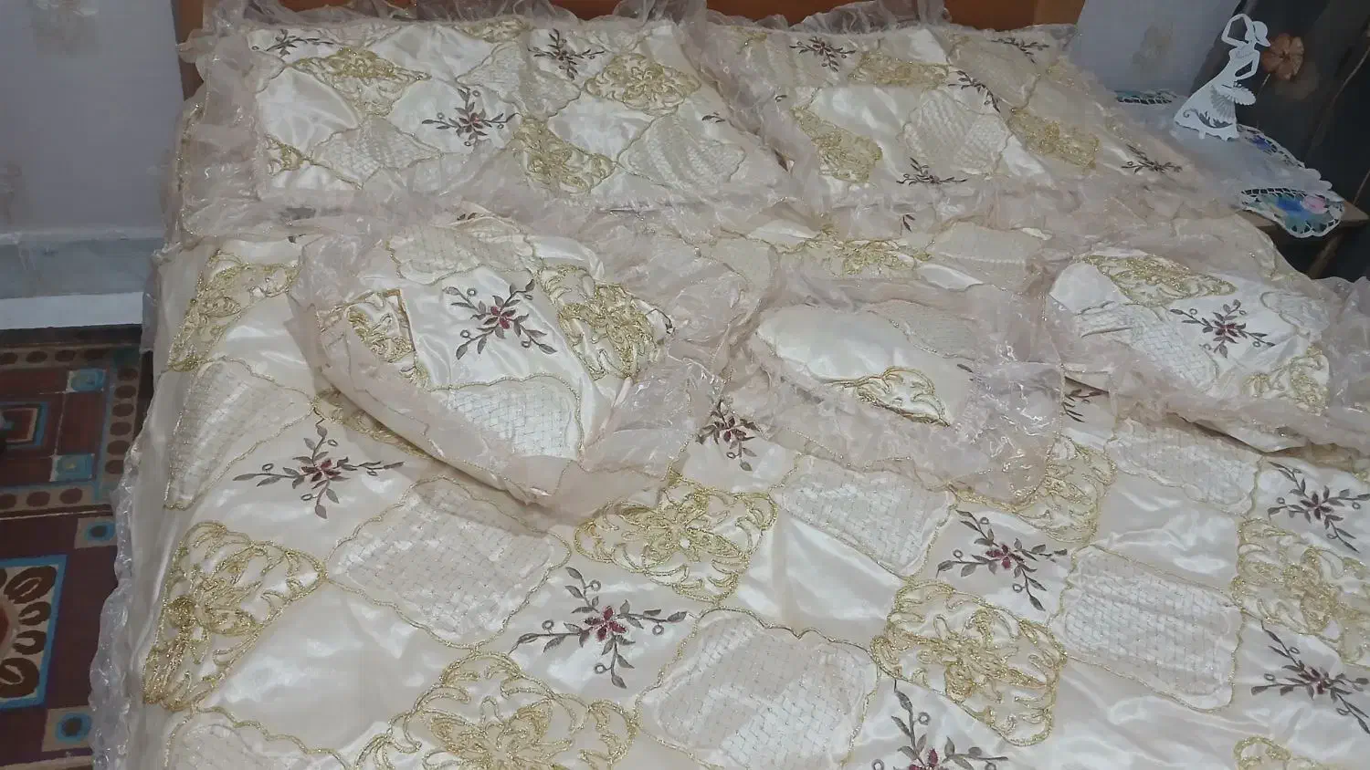 روتختی ساتن عروس|سرویس روتختی|شهریار, شهرک وائین|دیوار