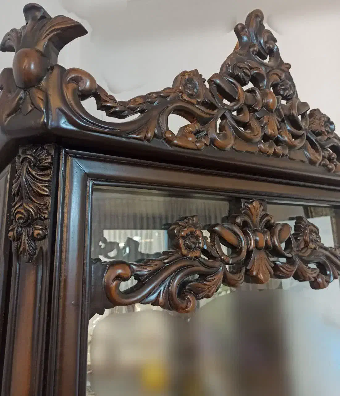 بوفه چوبی در حد نو|بوفه، ویترین، کنسول|اردبیل, |دیوار