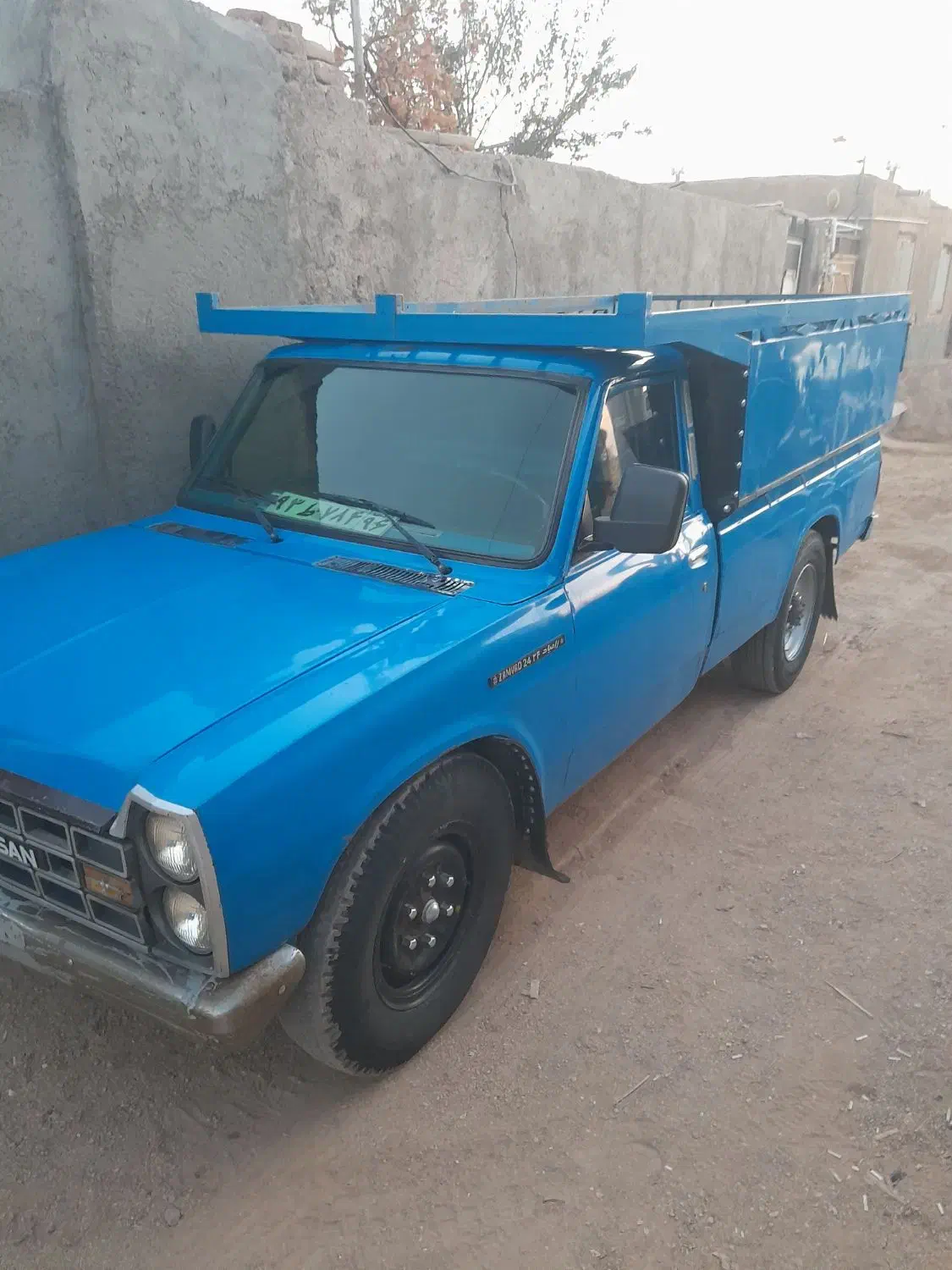 نیسان ۸۳بیرنگ اس|خودرو سواری و وانت|میامی, |دیوار