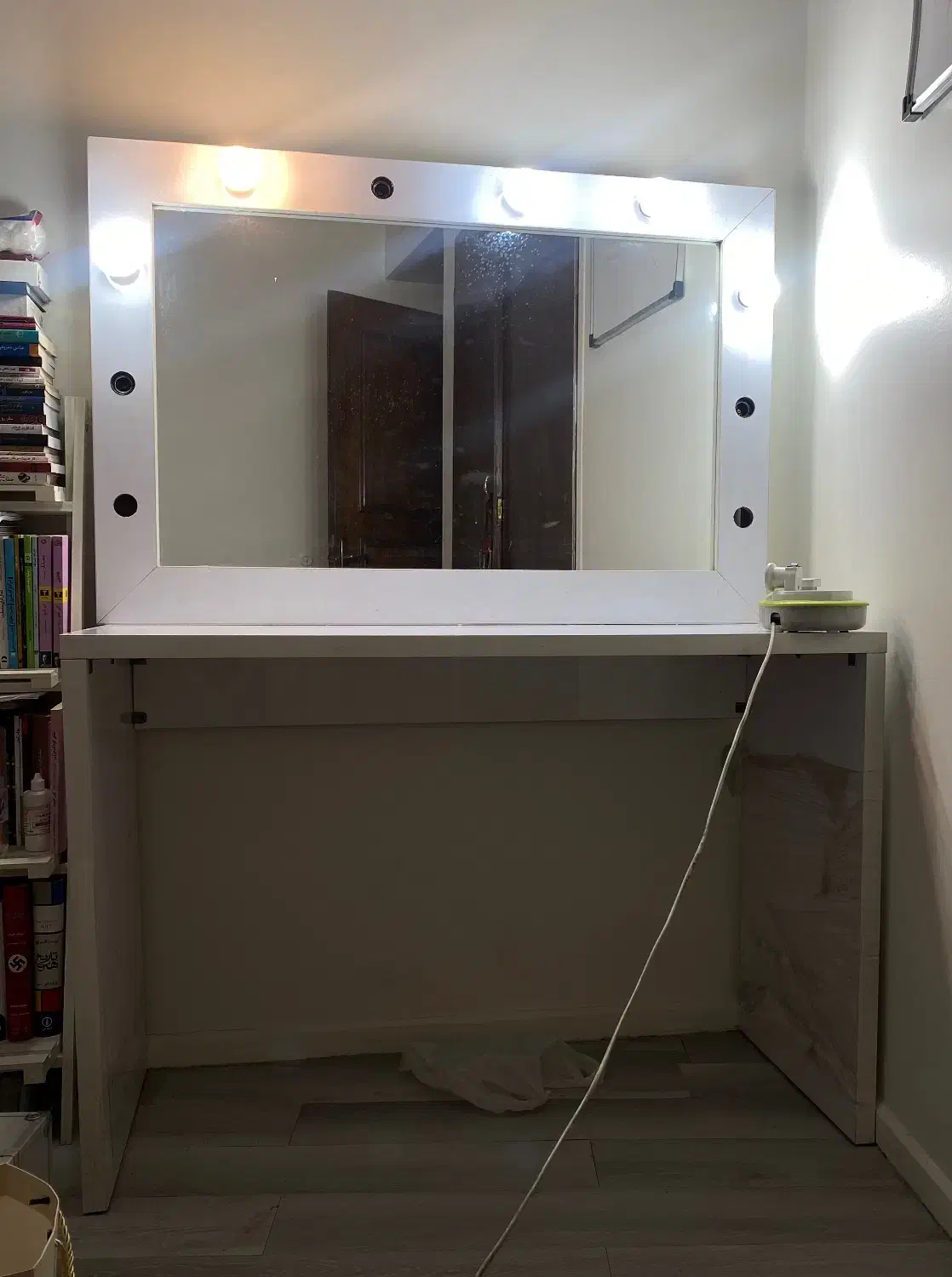 میز آرایشی|میز و صندلی غذاخوری|تهران, حکمت|دیوار