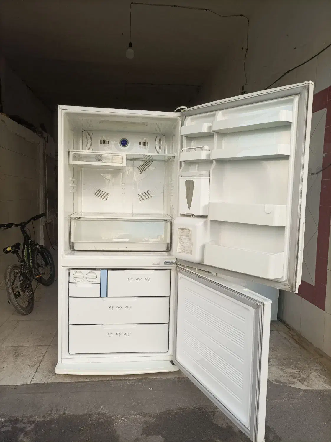 یخچال وفریزر اسنوا 30فوت تمیز جادار|یخچال و فریزر|کرج, محمد آباد|دیوار