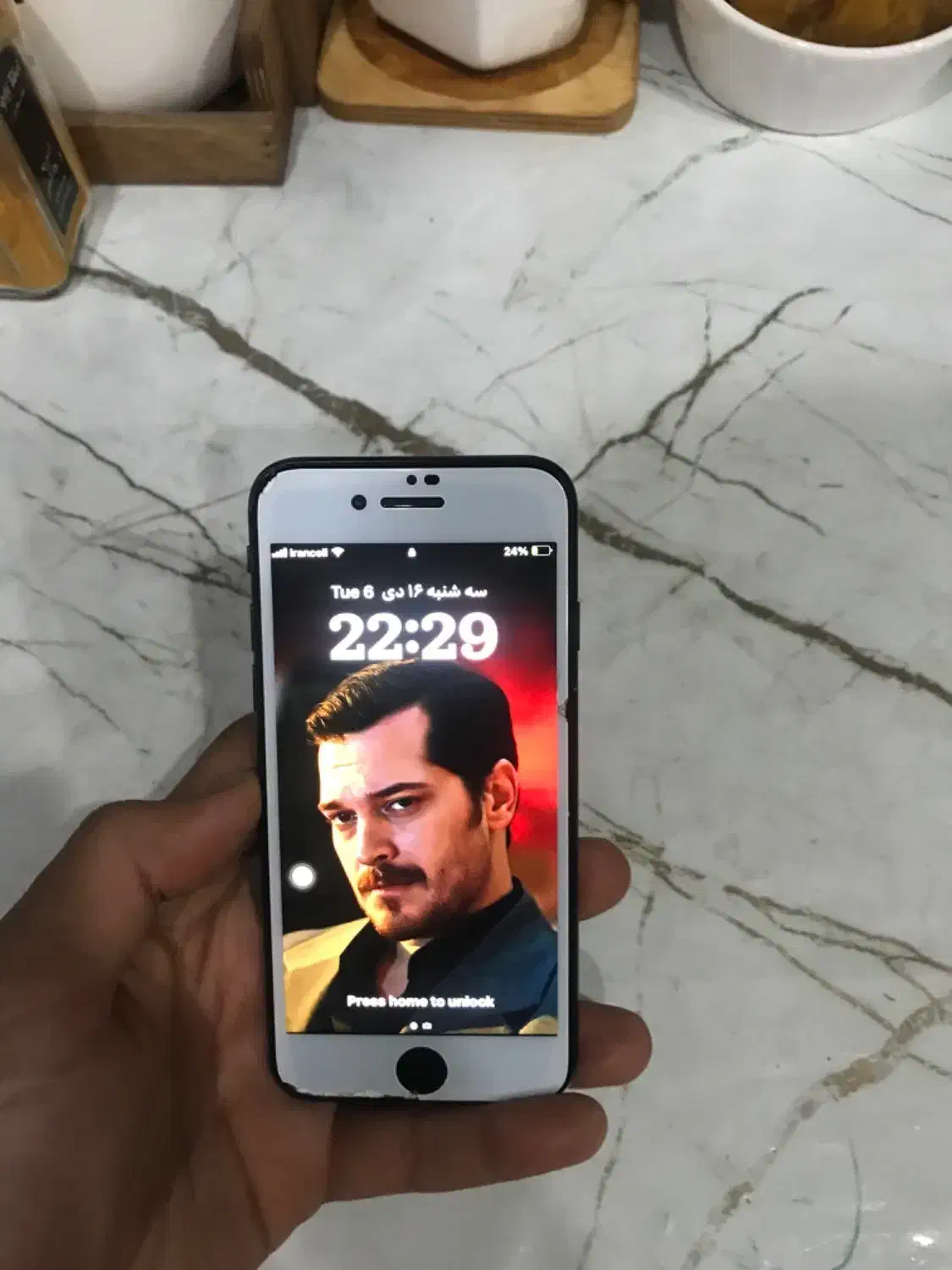 آیفون 64 گیگ se2020|موبایل|اسلام‌شهر, شهرک امام حسین (میان آباد)|دیوار