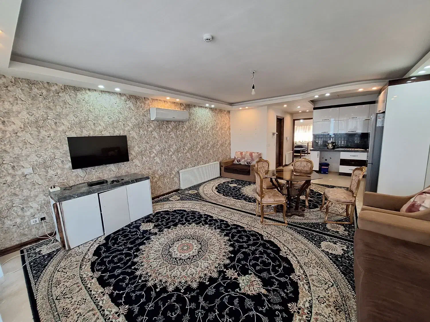 اجاره سالانه واحد آپارتمان ساحلی پلاک اول دریا|اجارهٔ آپارتمان|فریدونکنار, |دیوار