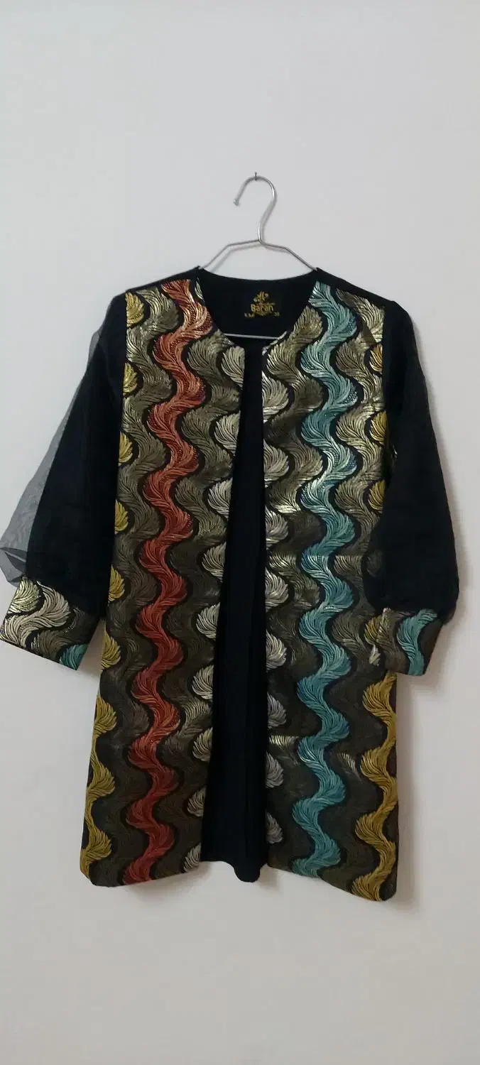 تعدادی لباس مجلسی. پالتو مانتو شلوار شومیزکیف کفش|لباس|گرگان, |دیوار