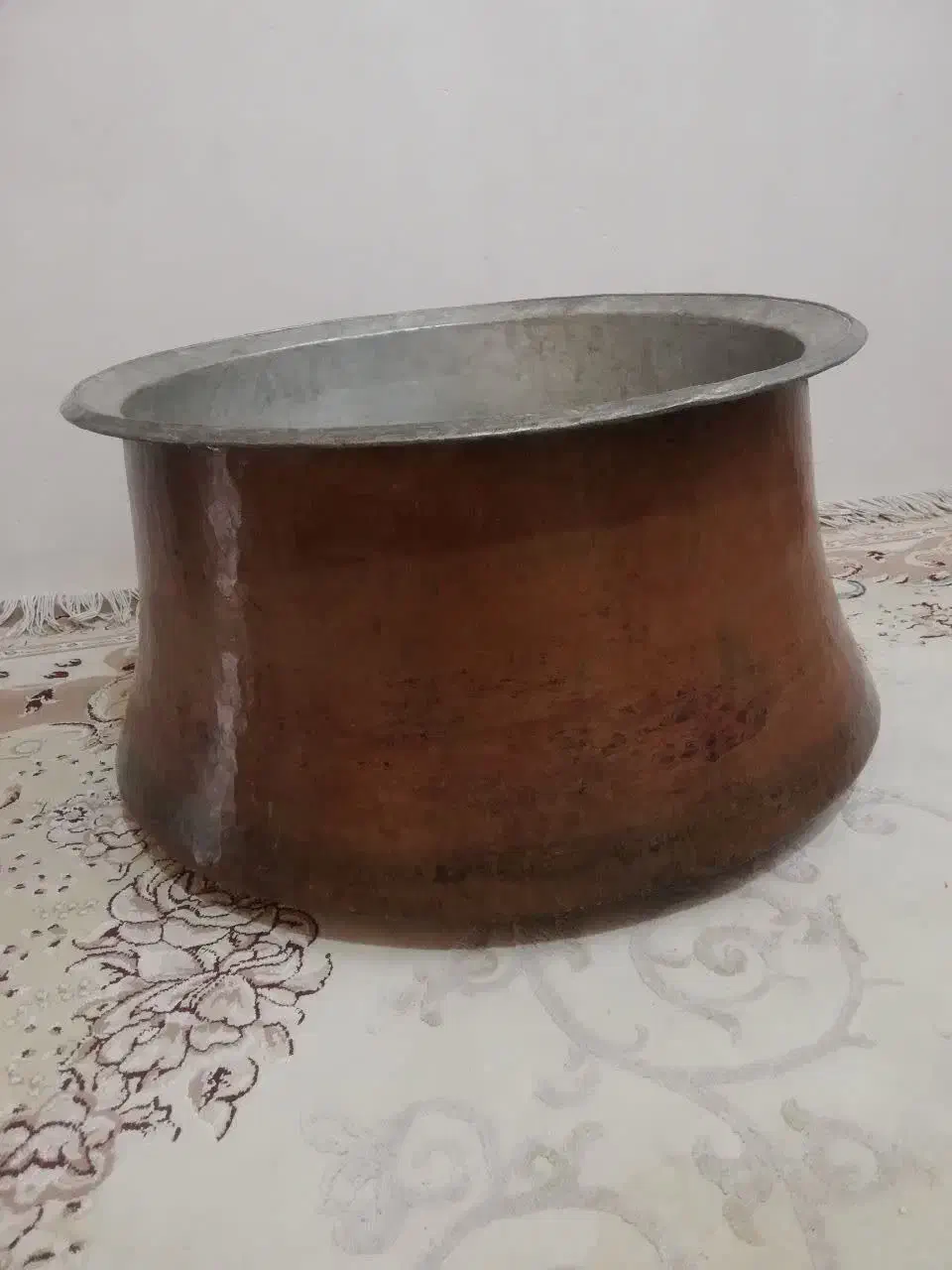 سماق پالون ودیگ مسی|ظروف پخت‌وپز|اصفهان, قهجاورستان|دیوار