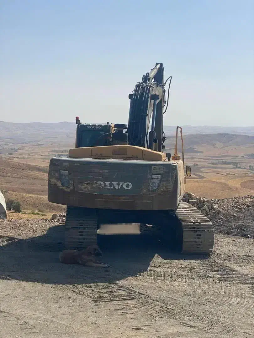 بیل مکانیکی|خودرو سنگین|آفتاب, |دیوار