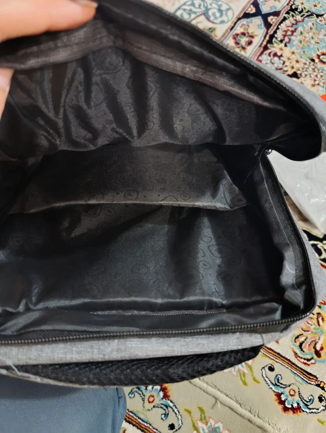 کوله پشتی مدرسه یک جفت|کیف، کفش، کمربند|محمدشهر, محمدشهر|دیوار