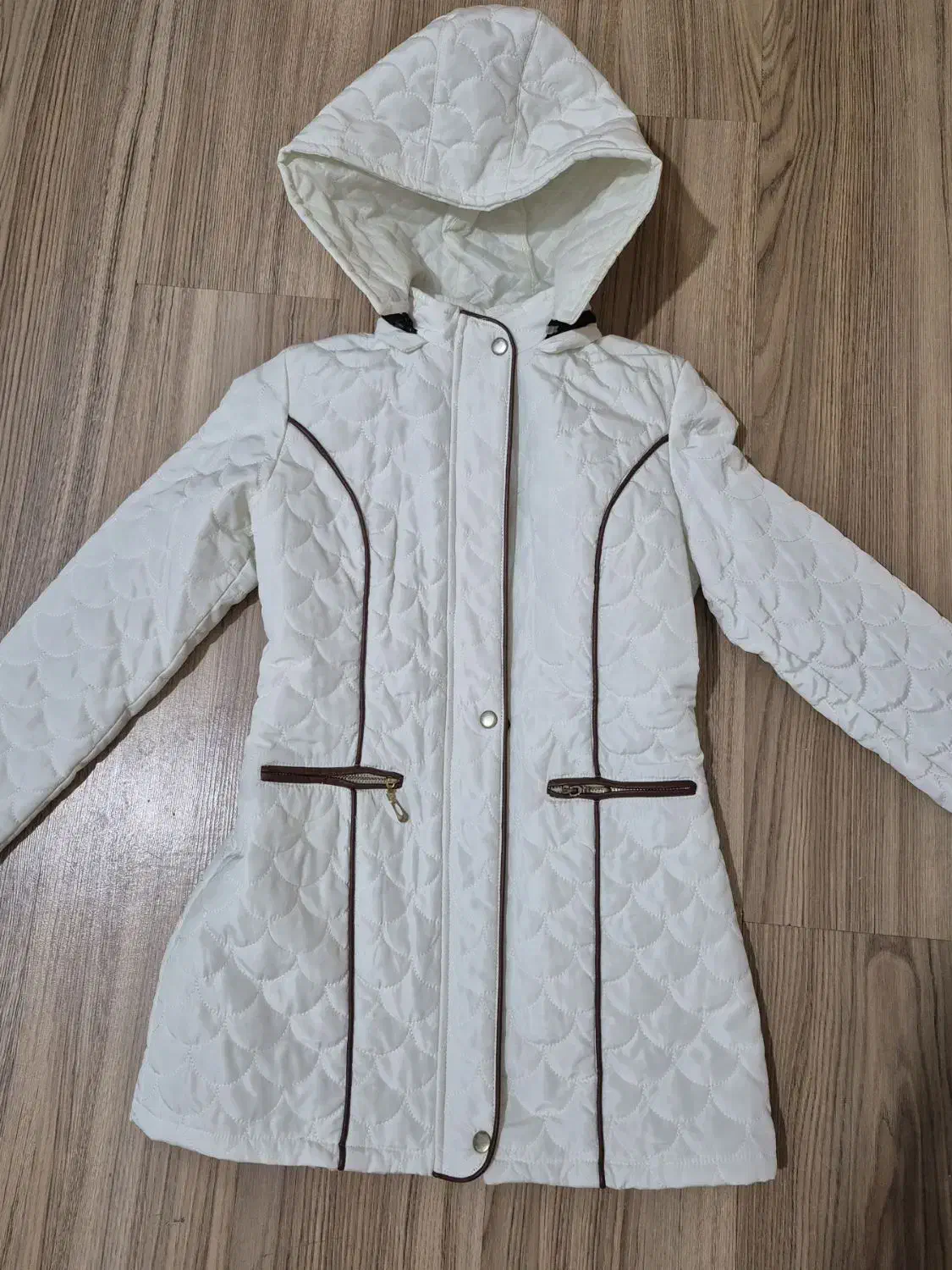 کاپشن و پافر و مانتو مخمل|لباس|کرمان, |دیوار