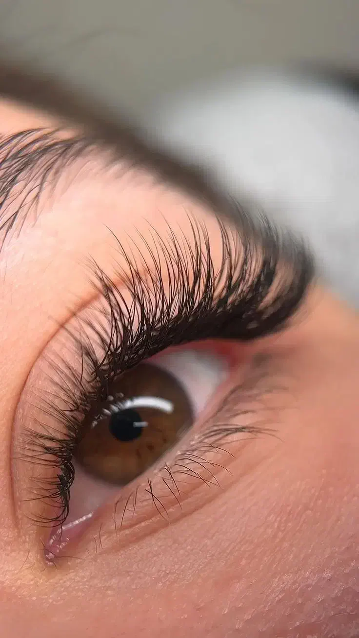 کاشت و اکستنشن مژه|خدمات آرایشگری و زیبایی|خرمآباد, |دیوار