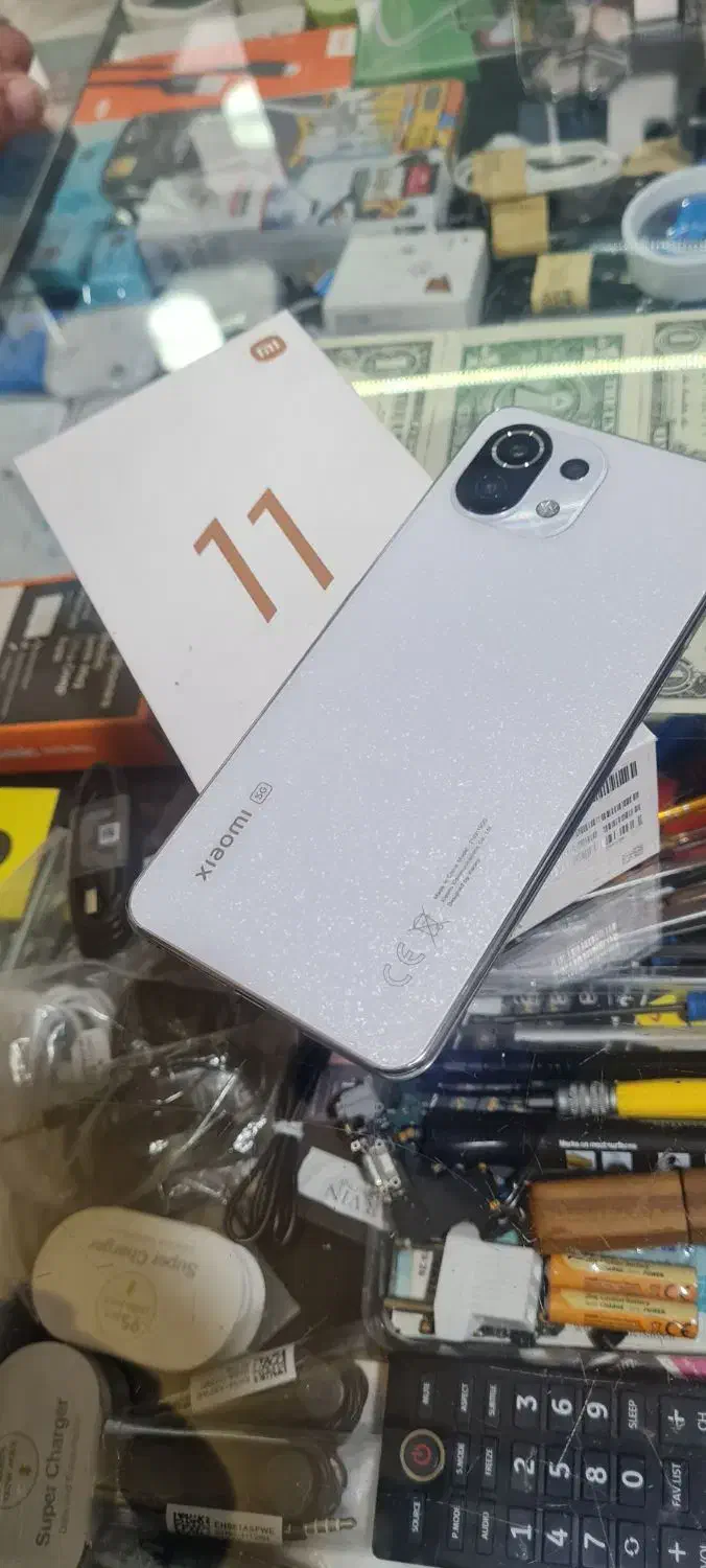 11lite 5G|موبایل|شاهینشهر, فردوسی|دیوار