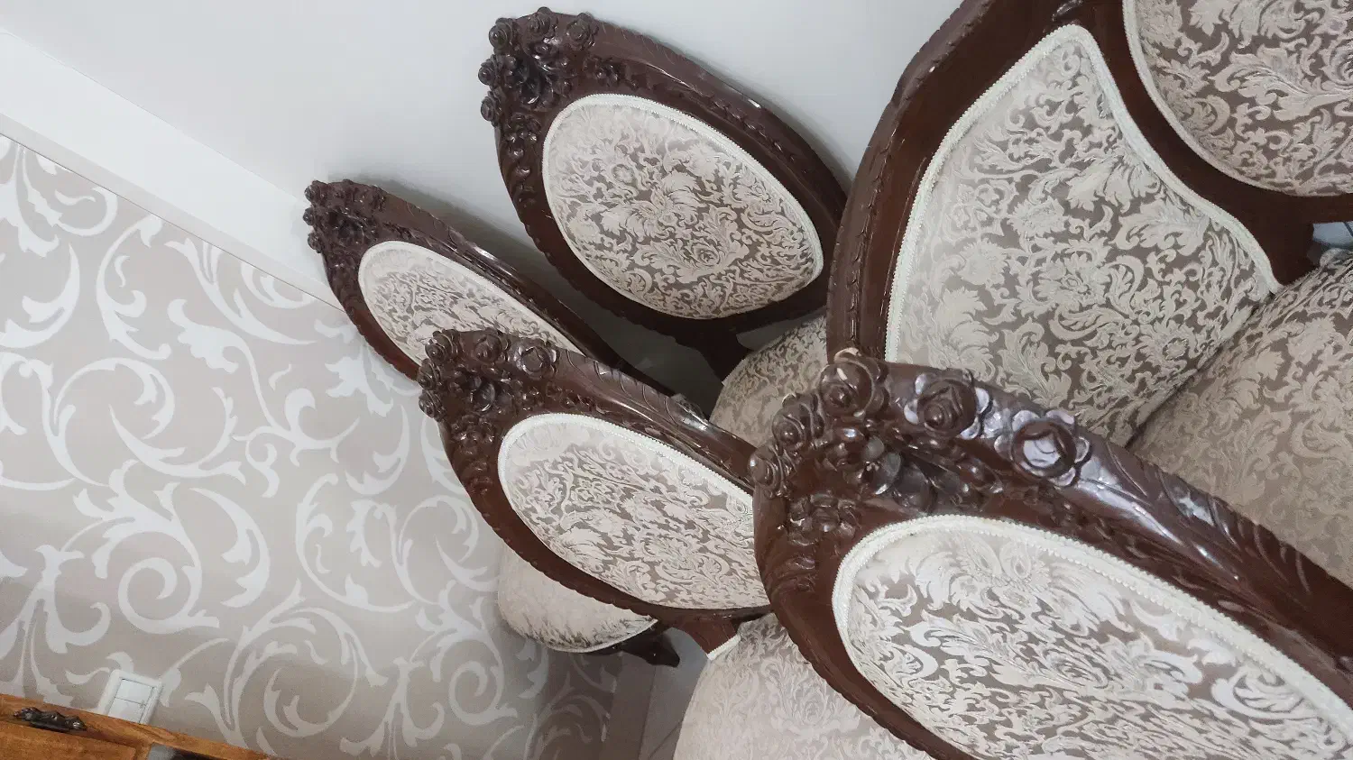 فروش مبل سلطنتی چوب|مبلمان خانگی و میز عسلی|قزوین, |دیوار