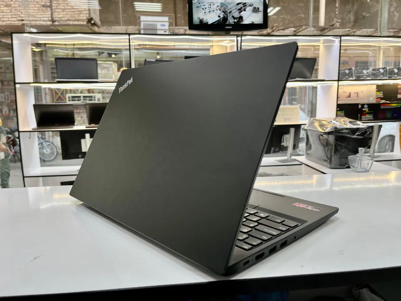 لپتاپ Lenovo تمیز درحد اک (رادگستر شعبه کفیشه )|رایانه همراه|آبادان, |دیوار