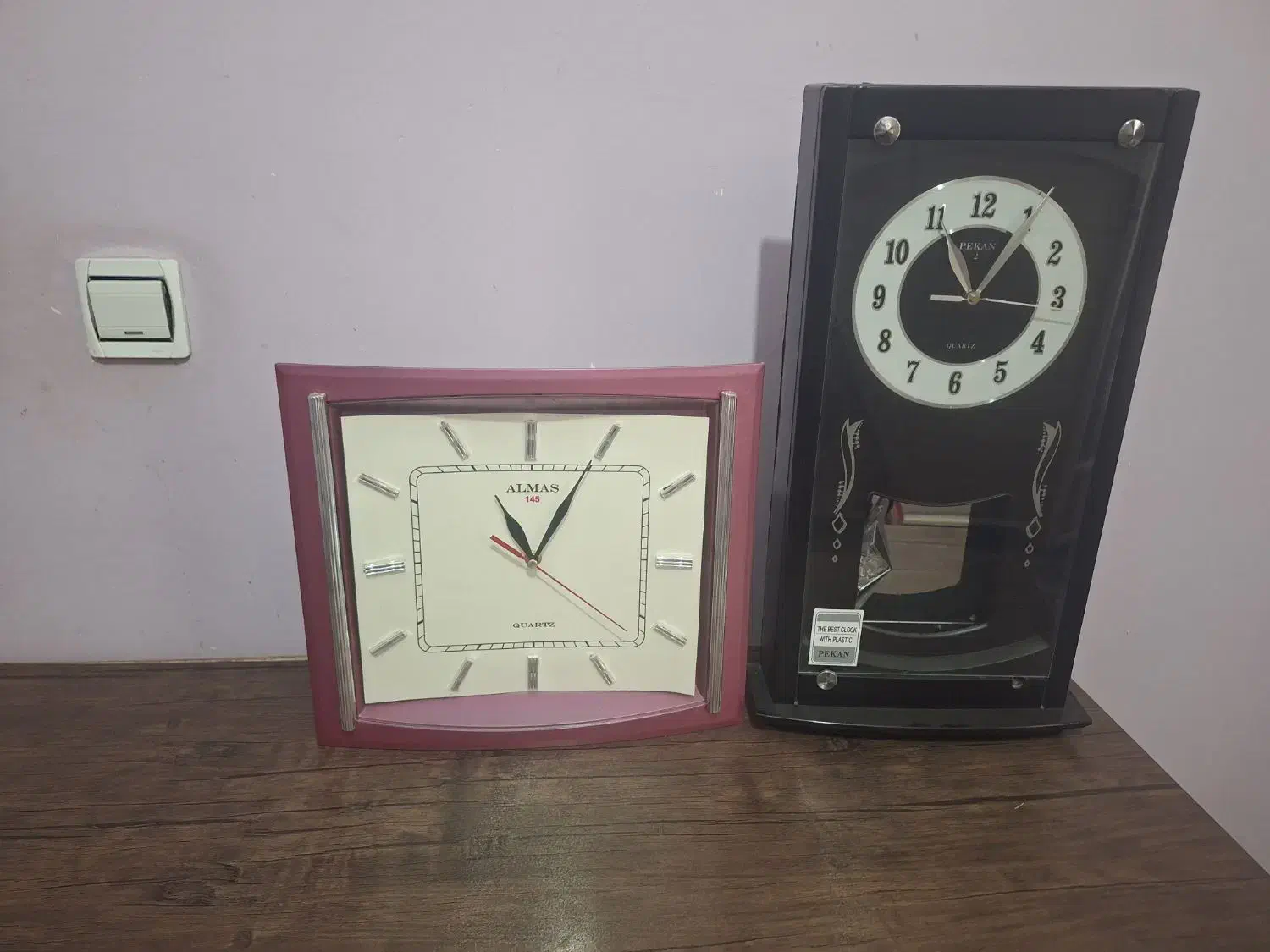 فروش ۲عدد ساعت دیواری سالم|ساعت دیواری و تزئینی|ابهر, |دیوار