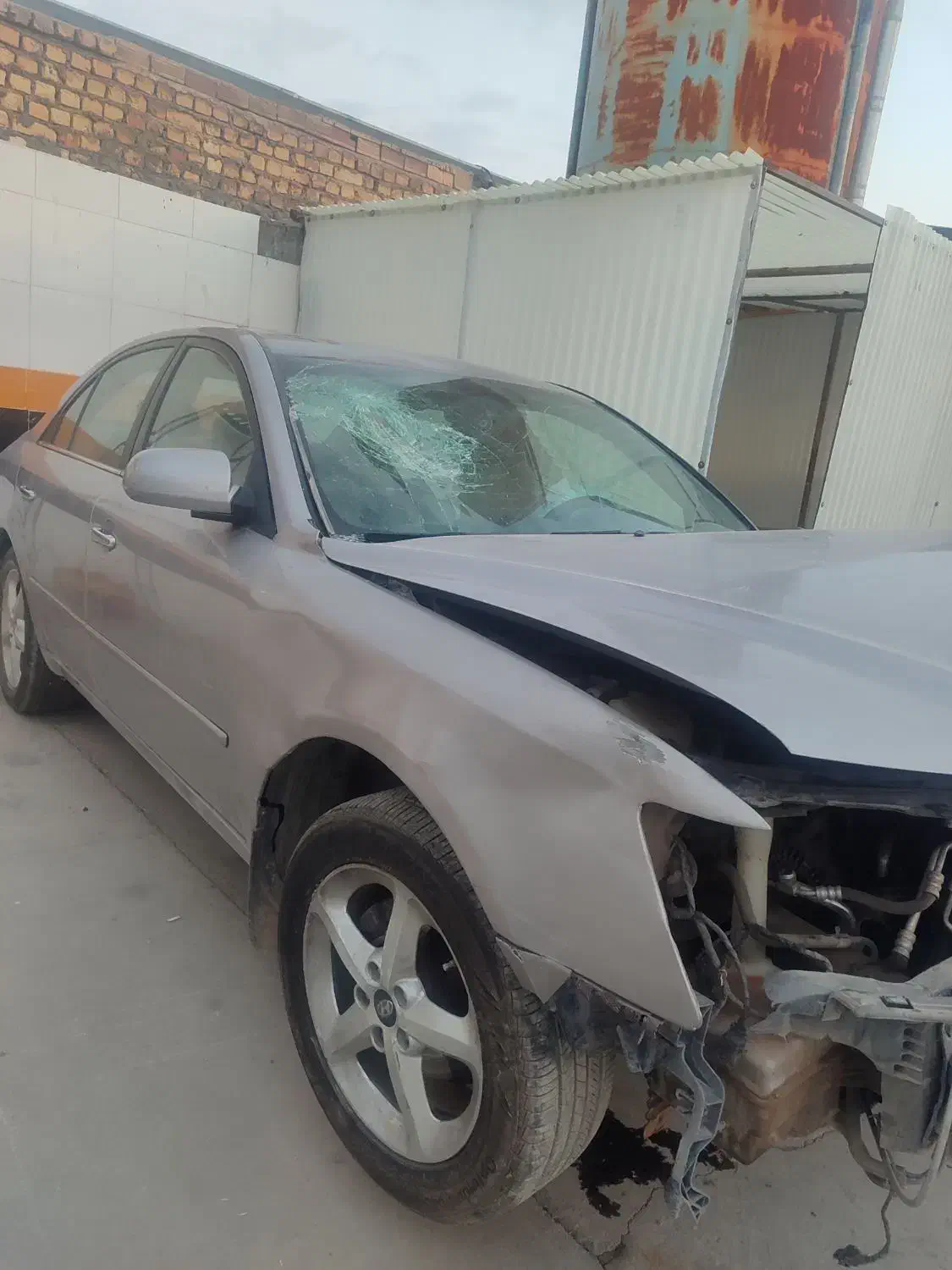 سوناتا 2006تصادفی تمیز|خودرو سواری و وانت|نجفآباد, امام خمینی|دیوار