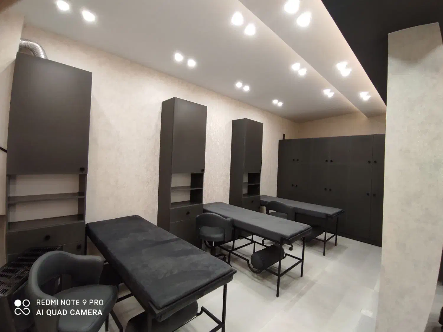 اجاره لاین آرایشگاه|خدمات آرایشگری و زیبایی|نیشابور, دارایی|دیوار