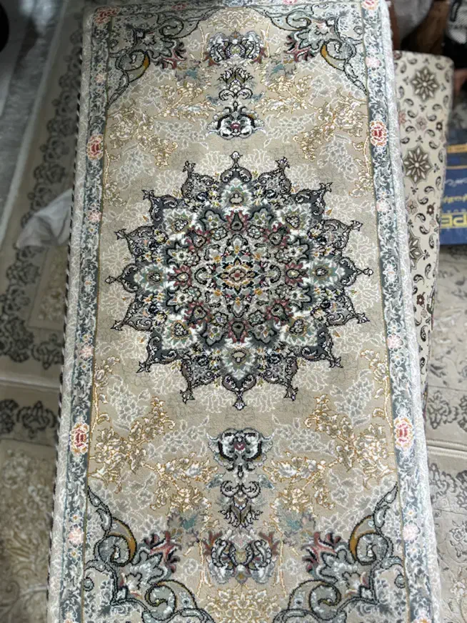 ۶عدد پشتی درحد صفر|پشتی|سقز, |دیوار