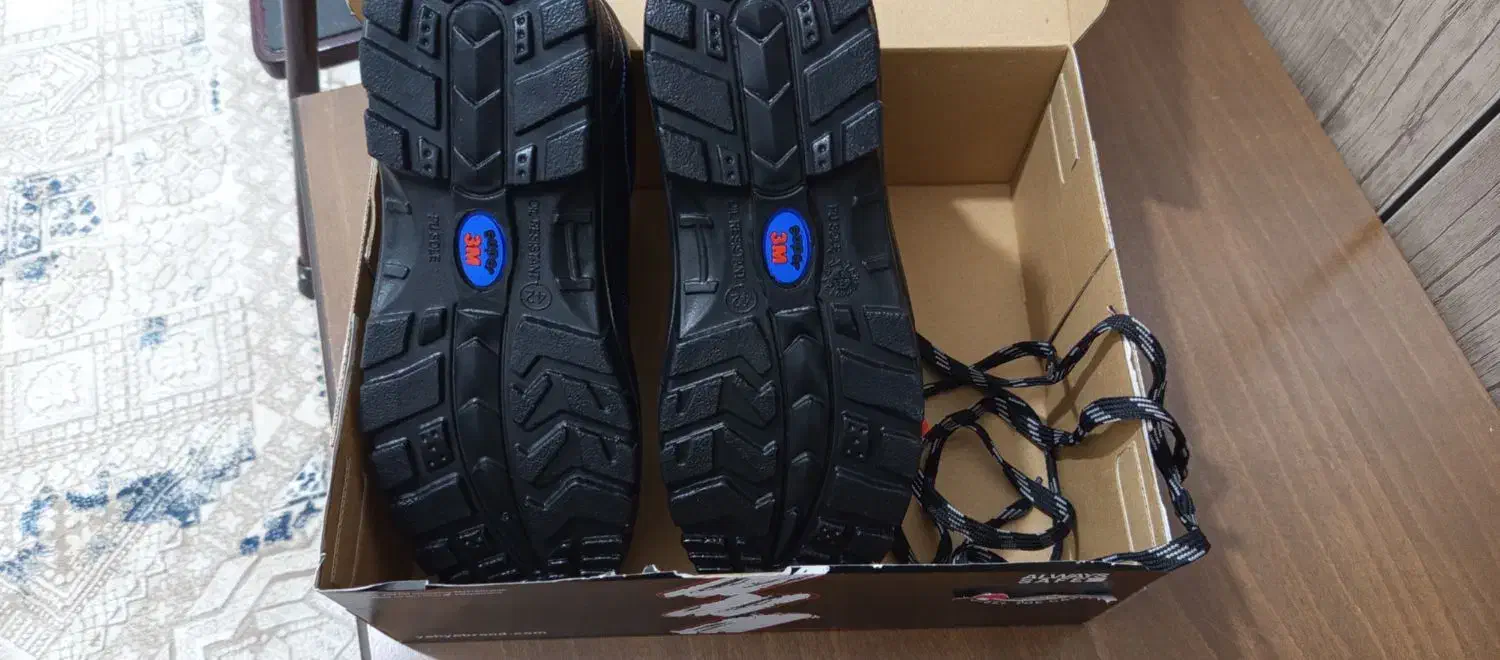 کفش ایمنی|کیف، کفش، کمربند|رفسنجان, |دیوار