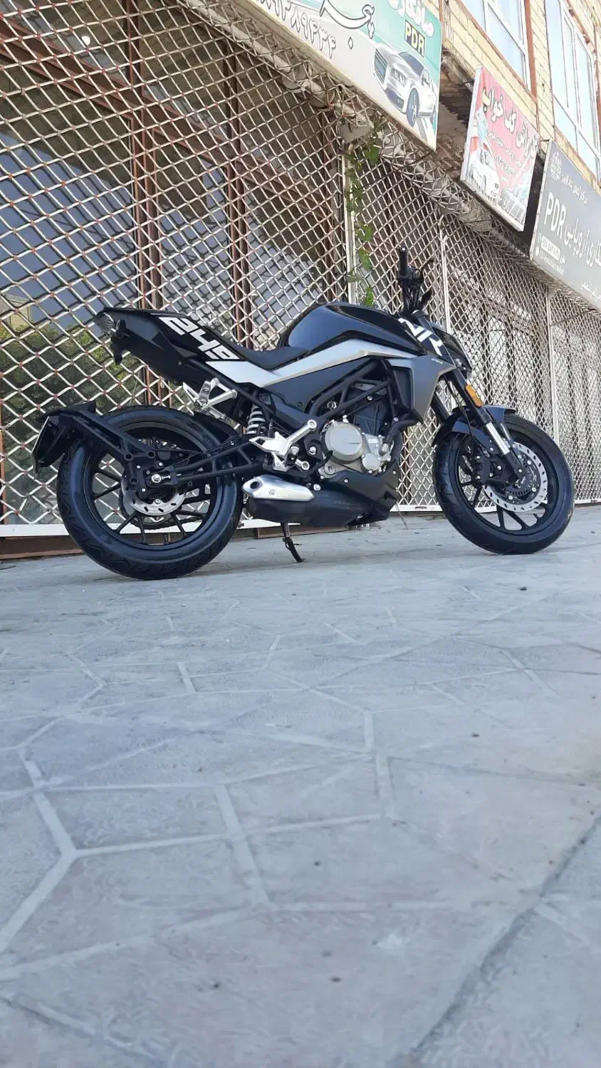 سی اف ۲۵۰ آن کی|موتورسیکلت|سنقر, |دیوار